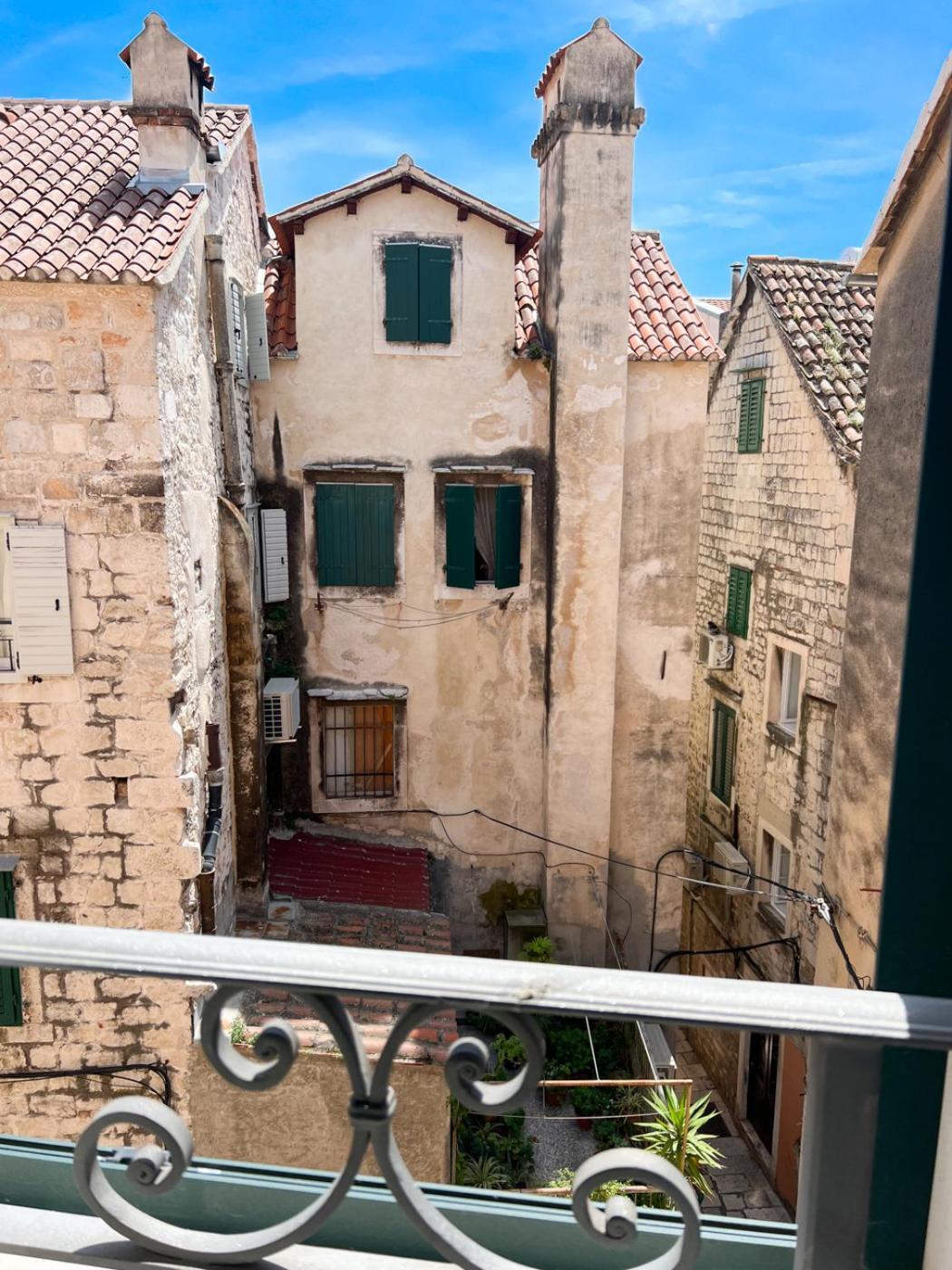 Morei Historical Split Ngoại thất bức ảnh